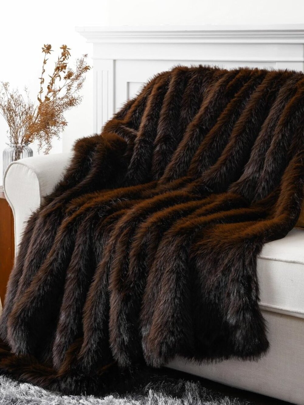 Luxury Fluffy Brown Faux Fur Throw Blanket, Cozy Warm Fur Blanket for Couch, Sof - Picture 3 of 10